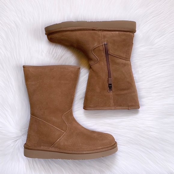 UGG Celvin Chestnut Suede Boots - Picture 3 of 8